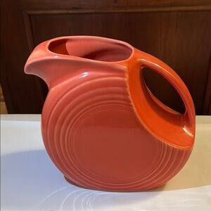 Fiesta Disk Pitcher Large 67 Oz